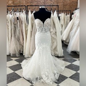 Sophia Tolli Closeout Size 18